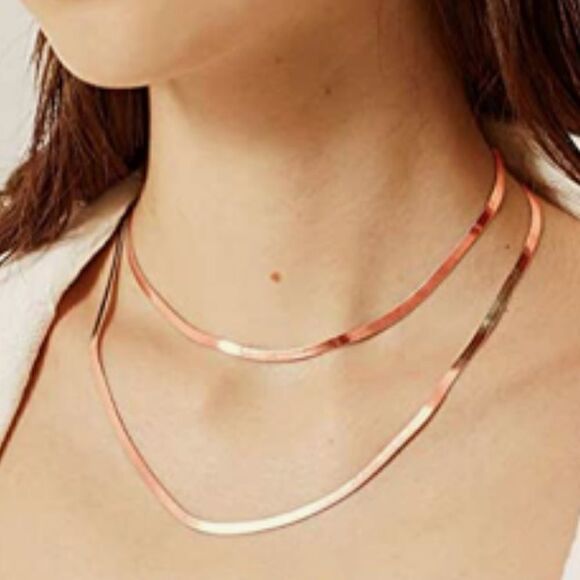 Rose Gold Adjustable Choker Snake chain necklace - Picture 5 of 6